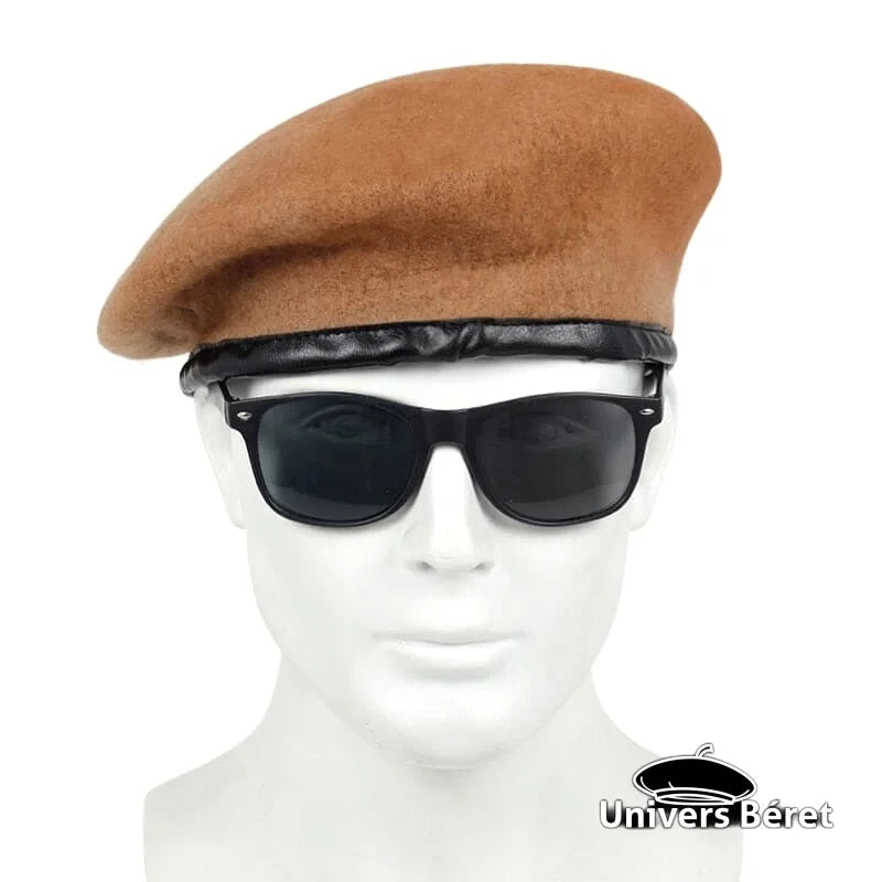 beret creme militaire ? marque le Commando beret creme militaire ? marque le Commando